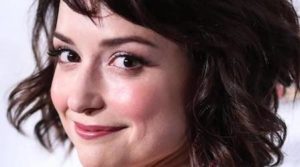 Milana Vayntrub