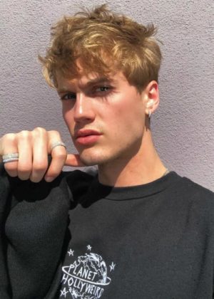 Neels Visser Height, Weight, Age, Girlfriend, Family, Facts, Biography