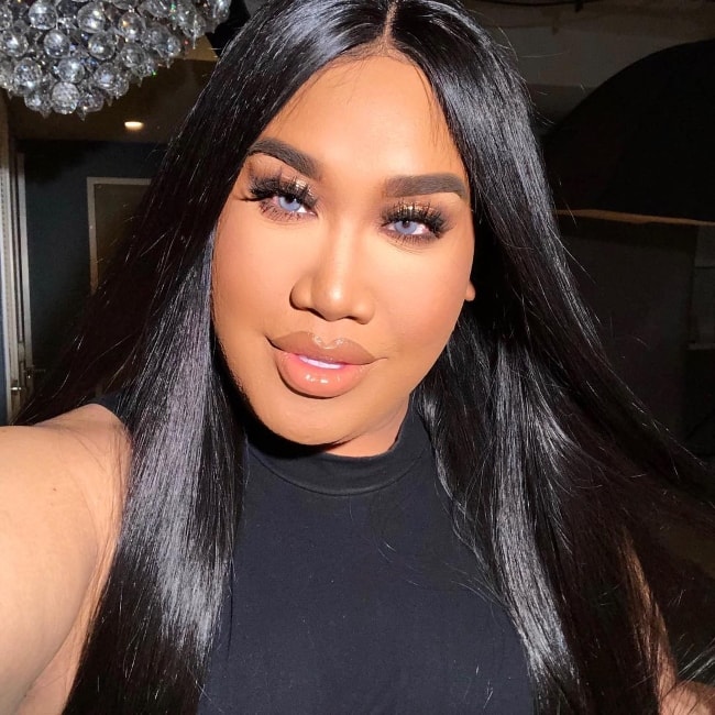 Patrick Starrr capturing his glamorous side in a selfie in February 2018