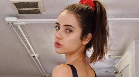 Sarah Curr Height, Weight, Age, Body Statistics