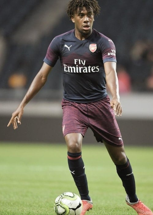 Alex Iwobi during a game in Stockholm, Sweden in August 2018