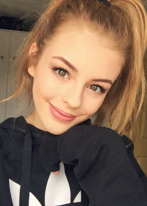 Amelia Gething in an Instagram selfie as seen in August 2017