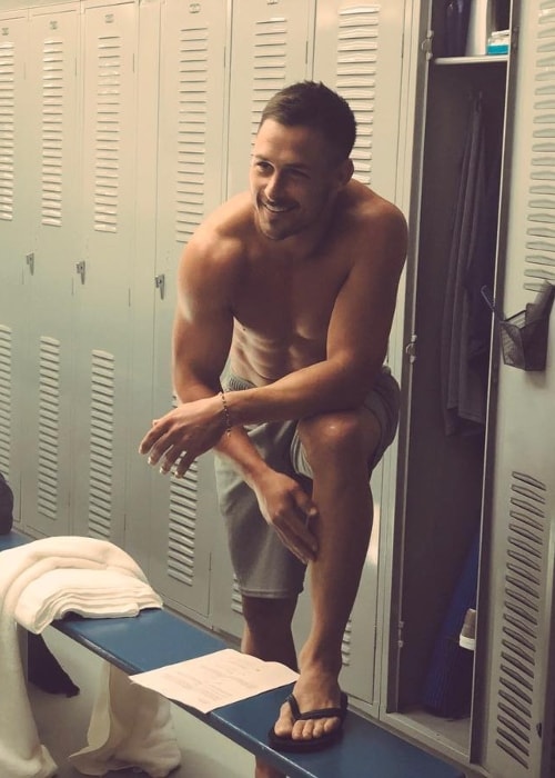 Danny Amendola raising the temperature in a shirtless picture in Boston, Massachusetts in July 2018