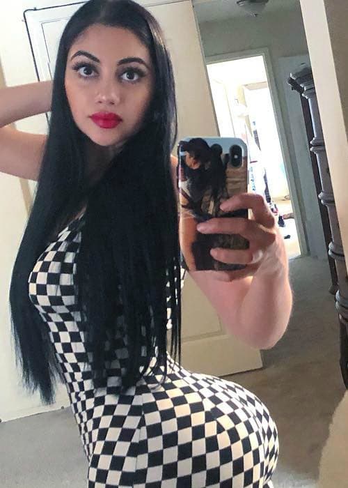 Jailyne Ojeda Ochoa in a selfie as seen in June 2018