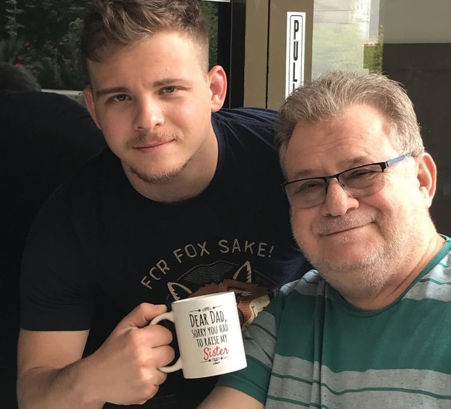 Jonathan Lipnicki with his father in June 2018