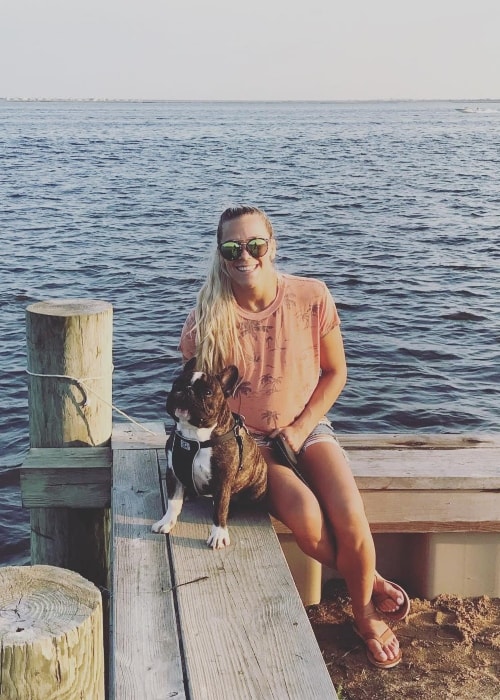 Katlyn Chookagian with her dog Pablo at Amity Harbor, New York in August 2018