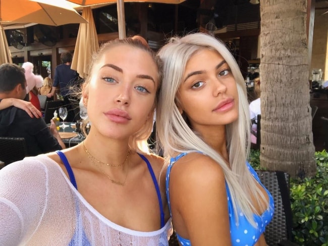 Kelsey Calemine (Right) with Anastasia Karanikolaou at Miami Beach, Florida in January 2018