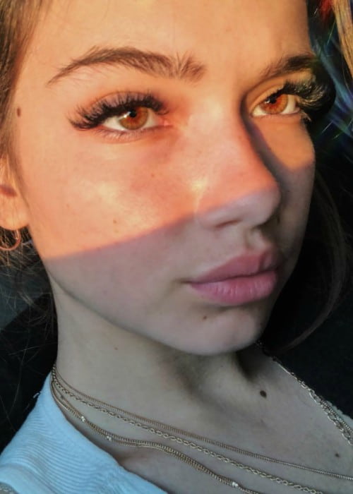 Lexi Jayde in an Instagram selfie as seen in July 2018