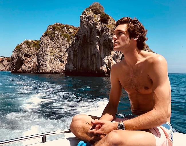 Marcos Alonso shirtless while enjoying his time in the boat in June 2018