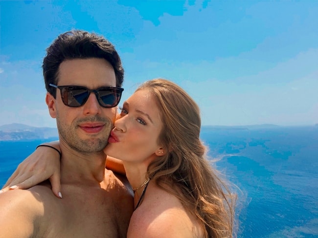 Marina Ruy Barbosa with Alexandre Sarnes Negrão in Oía Santorini, Greece in August 2018