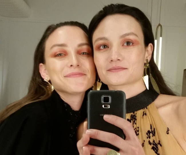 Rachel Rutt in a mirror selfie with Ollie Henderson in May 2018