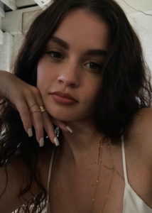 Sabrina Claudio Height, Weight, Age, Boyfriend, Family, Facts, Biography