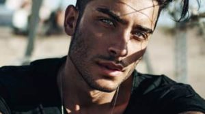 Toni Mahfud