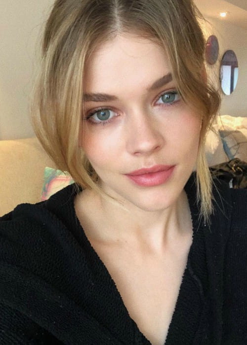Victoria Lee in an Instagram selfie as seen in May 2018