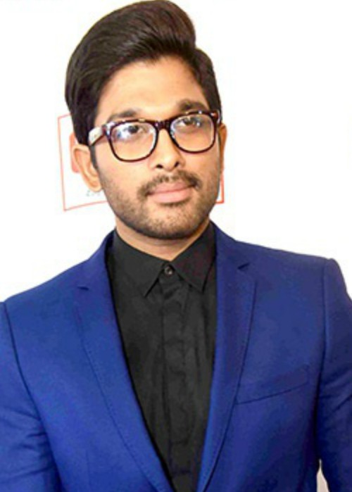 Allu Arjun at the 62nd Filmfare Awards South ceremony in July 2015