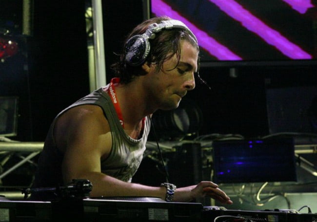 Axwell at the Melbourne Central in 2007