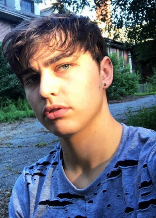 Colby Brock in a selfie as seen in July 2018