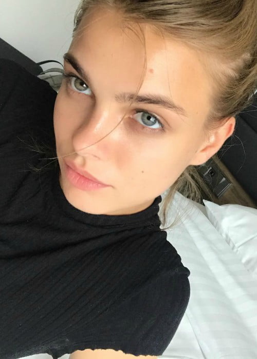 Daria Khlystun in an Instagram selfie as seen in August 2017