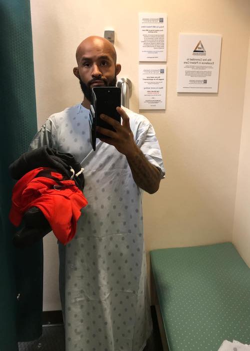 Demetrious Johnson's MRI selfie in October 2017
