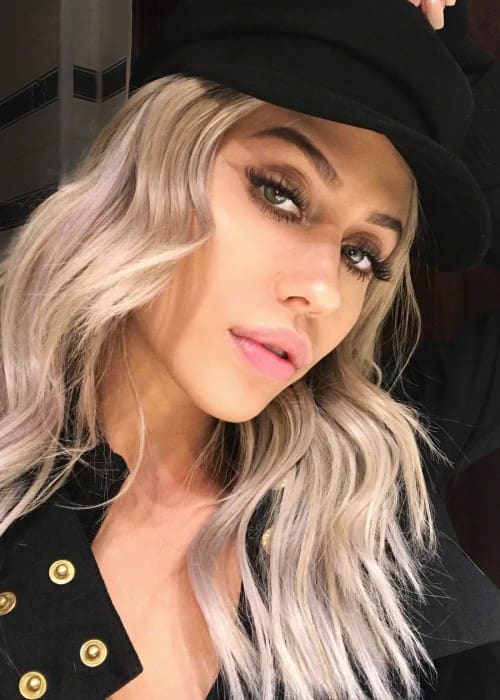 Demi Plaras in an Instagram selfie as seen in April 2018