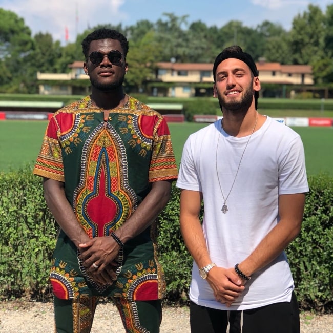 Franck Kessié (Left) with Hakan Çalhanoglu in August 2018