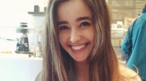 Holly Earl