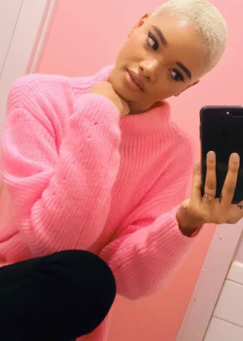 Iesha Hodges in a selfie as seen in November 2017