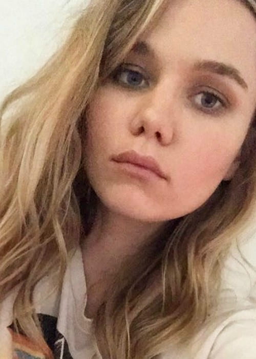 Immy Waterhouse in an Instagram selfie as seen in April 2017