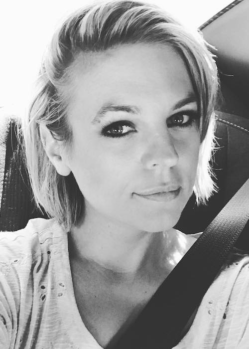 Kirsten Storms in a car selfie in July 2017