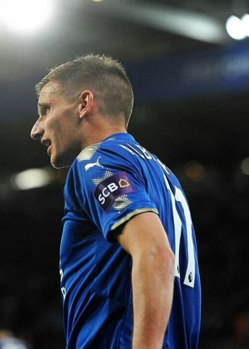 Marc Albrighton captured in a side-pose