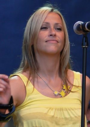 Nicole Appleton Height, Weight, Age, Boyfriend, Family, Facts, Biography