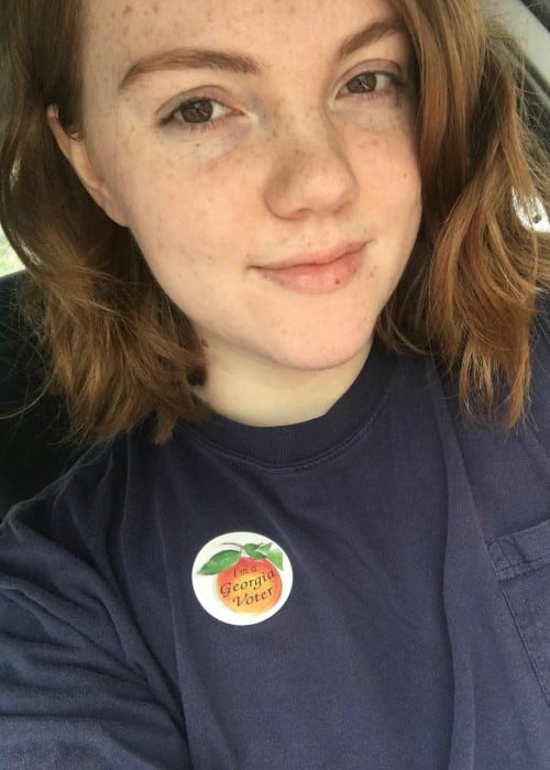 Shannon Purser in an Instagram selfie as seen in May 2018