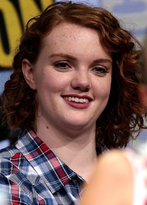 Shannon Purser speaking at the 2017 San Diego Comic-Con