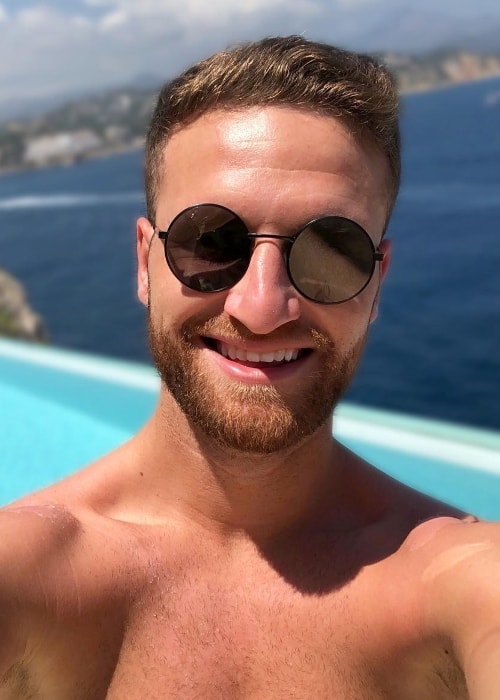 Shkodran Mustafi in a Monday-selfie in June 2018