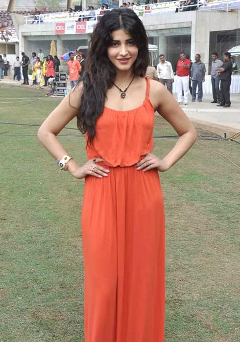 Shruti Haasan at Celebrity Cricket League in February 2014