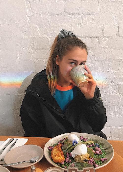 Steph Claire Smith having her food at Short Straw in August 2018