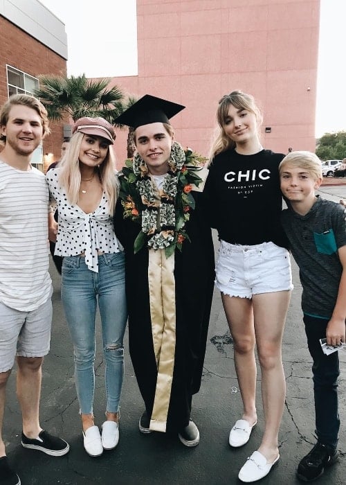 Tav Ovard (Corner Right) with his family members on Trey Ovard's graduation day in May 2018