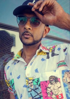 Utkarsh Ambudkar Height, Weight, Age, Girlfriend, Family, Biography