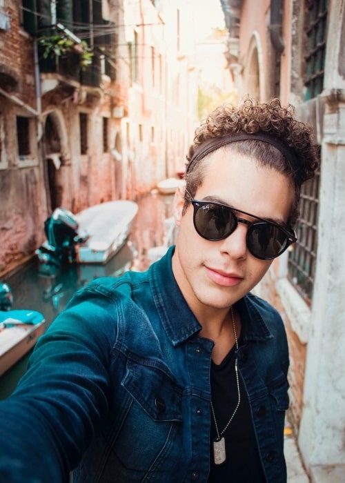 Zabdiel De Jesus Height Weight Age Body Statistics Healthy Celeb