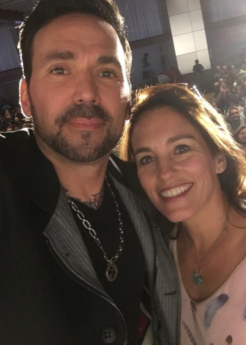 Amy Jo Johnson and Jason David Frank in a selfie in August 2018