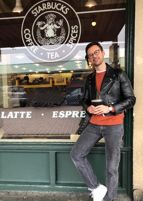 Brad Goreski at Starbucks in September 2018