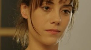 Cansu Dere