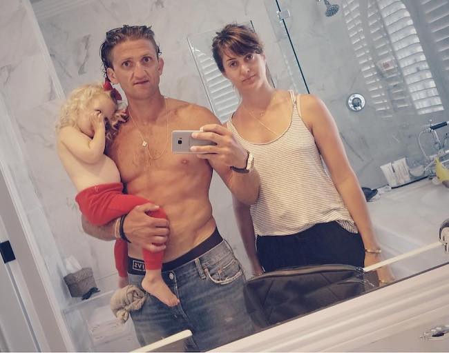 Casey Neistat and Candice Pool with daughter in a selfie in July 2017