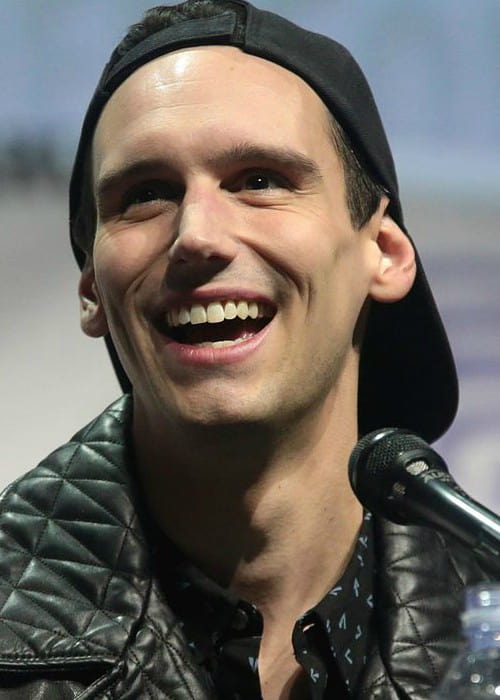 cory michael smith height weight age boyfriend facts biography cory michael smith height weight age