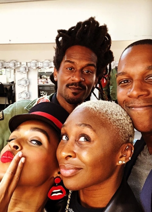 Cynthia Erivo in a selfie with her friends in June 2018