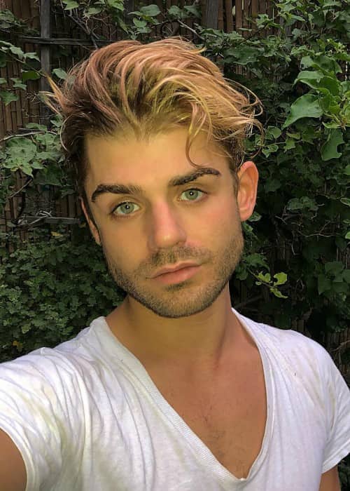 Garrett Clayton Height, Weight, Age, Body Statistics ...