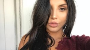 Hana Giraldo