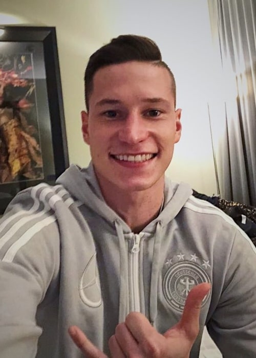 Julian Draxler in a selfie in Düsseldorf, Germany in March 2018