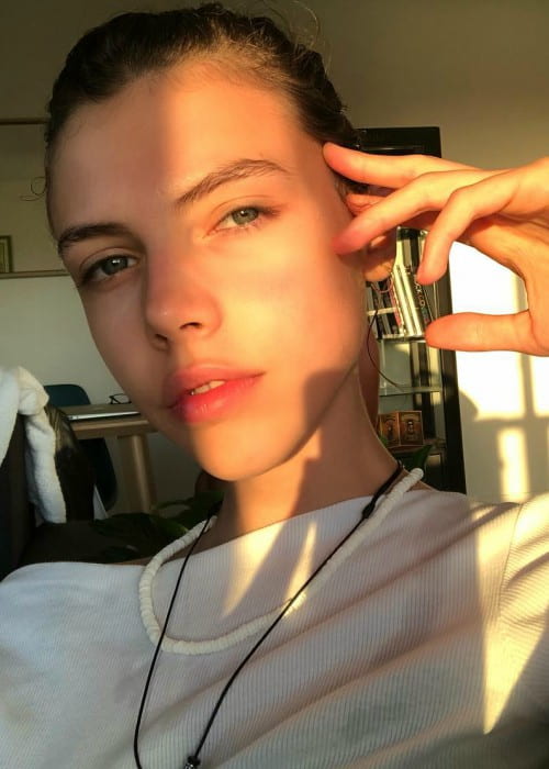 Léa Julian in an Instagram post as seen in August 2018