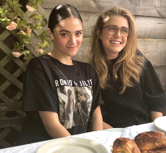 Melissa Roxburgh (Right) with Luna Blaise in September 2018